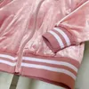 ニューキッズトラックスーツキッズ服素敵なピンクのベルベット素材のベビー服ボーイジャケットスーツ110-160ジッパーコートとパンツ