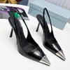 Scarpe firmate Tacchi slingbacks Scarpe eleganti tacchi slingback gattino tacchi alti sandali con punta a punta in acciaio pompe famose donne firmate nero bianco rosa argento pompe