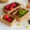 Cestas de almacenamiento Tejidas a mano Cesta de mimbre de ratán rectangular Fruta Té Merienda Pan Picnic Caja de cosméticos Suministros de cocina Herramientas para el hogar 230510