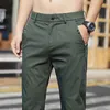 Męskie spodnie streetwearowe moda swobodna wiosna jesień solidna allmatch szczupła koreańska odzież męska pełne proste spodnie 38 230410