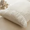 Sängkläder uppsättningar beige jacquard satin bomullsuppsättning lyx prinsessa bröllop spets fast färg täcke täcker sängöverdrag säng kjol kuddar