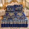 Falda de cama Ropa de cama de encaje de princesa con juego de sábanas de terciopelo de cristal grueso grande invierno cálido algodón boda colcha 230410