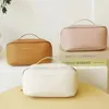 Bolsas de cosméticos Estuches Bolsa de cosméticos de viaje de gran capacidad Bolsa de maquillaje de PU portátil Bolsa de baño impermeable para mujer Kit de aseo multifuncional 231109