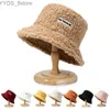 Cappelli a tesa larga Cappelli a secchiello in lana d'agnello Cappelli a secchiello unisex per donna Uomo Inverno Outdoor Visiera parasole Panama Cappello da pescatore Lettera ricamata Chapeau all'ingrosso YQ231110