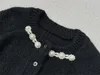 Tricots pour femmes Haut de gamme Femmes Mode Perles à la main à manches longues Cardigan Manteau Dame élégante All Match O-Cou Simple Boutonnage Veste Pull