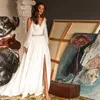 Nowa sukienka ślubna w szyfonu 2024 Biała dla kobiet zimne ramię Boho Beach High Slit Bride Suknia szata de Mariee Chic