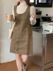 Sukienki robocze Obce Kitty Chic Office Lady Suits Women Mock Szyja Knitte Sweters Autumn Vintage Slim Slim Vest Mini sukienka Eleganckie zestawy