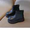 Bottes Bottines à plateforme noires pour filles en bas âge, chaussures de joie à fermeture éclair avant, légères pour l'extérieur, taille 1