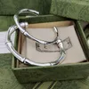 Designer de luxo para mulheres na moda pulseira design abertura prata jóias de alta qualidade muito bonita