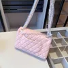 Schoudertassen Totes 2023 Populaire Fasion andbag Designertas van luxe materiaal Roze diamantborduurwerk Metalen tas Wealt Bag Walletstylishdesignerbags