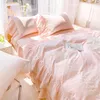 Sängkläder sätter koreanska prinsessan bröllop rosa set lyxig fast färg spets ruffle däcke täcke sängen utspridd säng kjol kuddväskor bomull