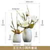 Dekorativa blommor Kinesiska imitation Flower Magnolia Suit Artificial Ornament Bouquet Plastic Indoor Living Room Decoration