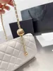 Axelväskor totes 2023 Fasion andbag Luxury Designer Bag Popular Love Cowide Bag Single Women's Bag Classic Famous Fasion Mini Crossbody Bagstylisheendibags