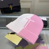 Diseñador nuevo estilo gorro moda hombres mujeres sombrero tejido lujo invierno calidez capó carta sombrero casual calle sombreros regalo