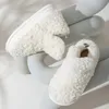 Bont vrouwen 383 warme slippers paren winterplatform schoenen zacht pluche dikke zool meisjes jongens indoor straat sneeuw laarzen pluizig schoeisel 231109 741 995