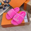 Vinter Flat Mules Plush Sandals Luxury Slide Women Slippers Warm Women Wool Sandals Comfort Slipper Flip Novely Cotton Tyg Platform Classic Leisure Slipper