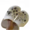 إكسسوارات أجزاء الأحذية 2021 سحر أحذية مصمم الأزياء لـ Croc DIY Rhinestone Bee Buckle Drop Drop