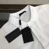 Summer Mens Designer Polo Shirt Topps Letter Shirt Kläd Polos Kort ärm Män Kläder Par Big Size S-XL 3 Färg