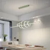 Hängslampor ledde restaurangbelysning lyxiga matbord bar ljuskrona modern enkel långa ljuskronor hem inomhus dekor belysning