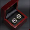 2 stuks 8 24 Bryant Basketball Team Champions Championship Ring met houten kist Sport Souvenir Mannen Fan Gift 2023 Groothandel Drop Delivery Dhdo4