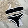 Kvinnliga strandbh -trosor Kontrast Färg Badkläder Sexig delad Bikinis Set Summer Semester Pool Party Baddräkt