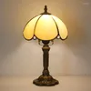 Tischlampen Tiffany kreative europäische mediterrane Schlafzimmer Nachttischbeleuchtung Dekoration warme Farbe amerikanische Retro nostalgische Lampe