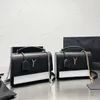 Lady Fame Designers Cross Body Remer Torby TOSES Hasp Flap Wewnętrzne Pokryta Monety Długie portfele Strażne praktyczne popularne kobiety torebki zakupowe 2023