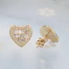 Stud AEAW Pendiente clásico en forma de corazón Calidad superior 100% Oro amarillo de 14 k para mujer Pendientes de joyería Compromiso 230410