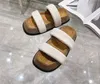 Damer High Heel Sandals tofflor Fashion Designer Summer Dresses Flipflop Elegant Mature Women Fluffy Sandals Storlek 35-40 med låda