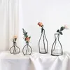 Vaser 1st Black Iron Line Flowers Vase Retro Metal Flower Pot Basket Plant Holder For Home Garden Decor Wedding Decor Iron Vase Gifts P230411