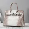 Borsa tote di design platino Himalayan White Luxury Pura pelle di coccodrillo fatta a mano di alta qualità Donna