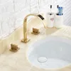 Bathroom Sink Faucets Golden Basin and Cold Water Three Holes Two Handle Mixers Tap Deck Mount Wash Tub Fauctes 230410