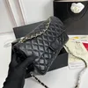 Omuz Çantası Tasarımcı Çanta Kadın Çanak Çantalar Debriyaj Flap Çapraz Vücut Çanta CF Klasik Ünlü Moda Boy Mini Çantalar Seyahat Crossbody Omuz Tote Çanta K1