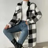 Women's Wool Blends 2023 Autumn Winter Women Splice Plaid Coat Elegant Plush Polyester Lapel Long Jacket Ladies Button 231110