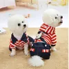 Abbigliamento per cani Abito classico per animali domestici a quattro zampe con faccia da orso sul retro Tuta a strisce con cappuccio Felpa con cappuccio Moda per piccoli animali