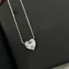 GRAFE collier pour femme designer Peach Heart Cut Diamond bijoux reproductions officielles en argent 925 taille européenne cadeau pour petite amie avec boîte 018