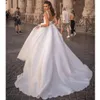 En berta -linje Vita bröllopsklänningar breda remmar Backless Beach Satin Brial Gowns Vestidos de Novia Designer Bridal Dress Signer