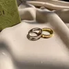 Modedesignerring Luxusringe Goldfrauen modische Feiertagsgeschenke hohle Sterne klassische Schmuckdesignerringe Männerpaarringe hohe Qualität gut