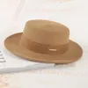 قبعات واسعة الحافة 2023 قبعة قش مسطحة للنساء الصيفيات فيدورا صن بيتش عالية الجودة