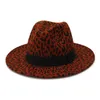 Berets Leopard Black Belt Damen Fedora Hut Print Panama Trilby Cap Polyester Wide Brim Herren Jazz Hüte Großhandel