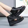 Kledingschoenen Dames Platform Wedge Romeinse Sandalen 2023 Zomer Open Teen Lace Up Ademend Voor Vrouwen Retro Dames Casual Leer