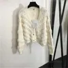 Chandail de créateur pour femmes femmes slim top top cardigan manteau en peluche diamant à manches à manches à manches à manches à manches