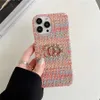 C Flowers Iphone 14 Case Designer Phone Cases pour 14pro 14promax 14plus Couverture de marque de luxe 13 12 Six couleurs Fashion Weave 11 6 5O5