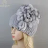 BeanieSkull Caps 2023 Merk Vrouwen Echt Rex Konijnenbont Hoeden Winter Mutsen Gestreepte Top Bloem Warm Real Knit 231110