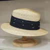 Brede rand hoeden lente zomermode parel decoratie fijne rietje voor vrouwen casual strandhoed vintage zwart wit lint luxe