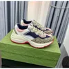 Sneakers Rhyton Scarpe firmate Sneakers multicolor Scarpe da ginnastica beige da uomo Chaussures vintage di lusso Scarpe casual da donna in pelle Sneaker con scatola taglia 35-45 topAAAA