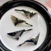 2024 Barrettes New Style Luxury Womens Designer Triangle Hair Clip for 여자 여자 브랜드 레터 디자이너 헤어 핀 패션 헤어 핀 헤어 클립