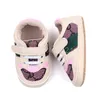 Babyschoenen eerste wandelaars pasgeboren babymeisjes jongens zachte zool schoen anti slip pu met canvas sneakers 0-18m