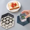 Tapis isolant de vaisselle en Silicone, dessous de verre hexagonal, tapis en Silicone, bol isolé thermiquement, napperon, décoration de Table à la maison, outils de cuisine