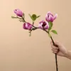 Decoratieve bloemen Prachtige kunstmatige bloemtafel middelpunt Lange Service Life Magnolia Branch